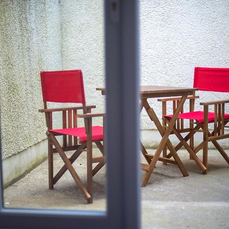 Tenby Town Centre Romantic Retreat Apartment For 2 Exterior photo